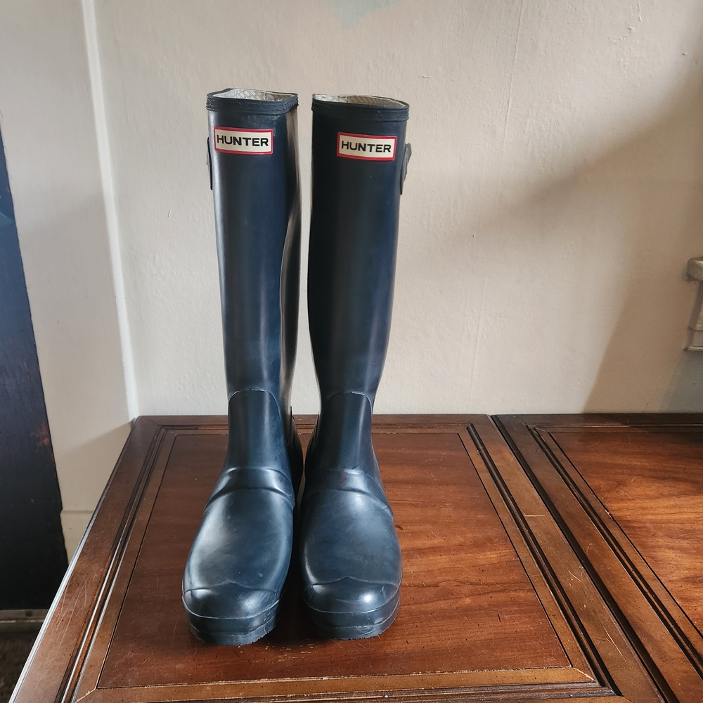 Hunter Navy Tall Rain Boots
